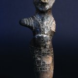 Антропоморфна фигурина, печена земља, Медведњак, Винчанска култура, IV миленијум п.н.е 